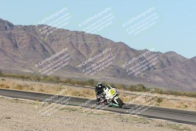 media/Nov-01-2025-CVMA (Sat) [[fc0f7531b8]]/Race 13-Femmewalla-Femmewalla UL/